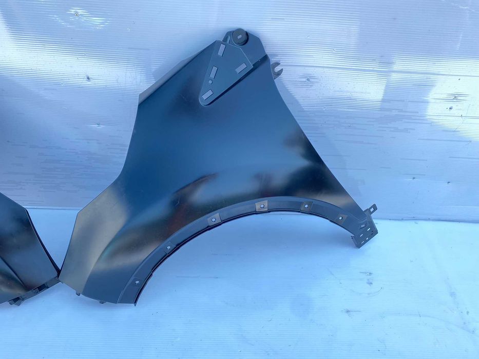 Aripa fata stanga dreapta Renault Captur 1 2013-2019 noua originala