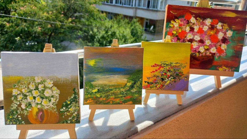 Мини картина +мини статив за общо 10лв