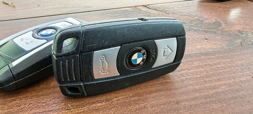 Оригинални ключове за BMW