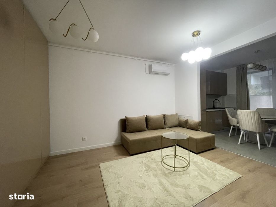 Apartament 2 camere, 50mp,30mp curte, metrou, centrala,Hils Titanium