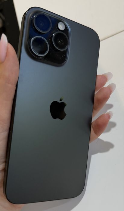 Iphone 16 pro max in stare excelenta