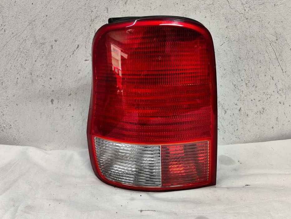 Оригинален стоп Киа  Kia Carnival