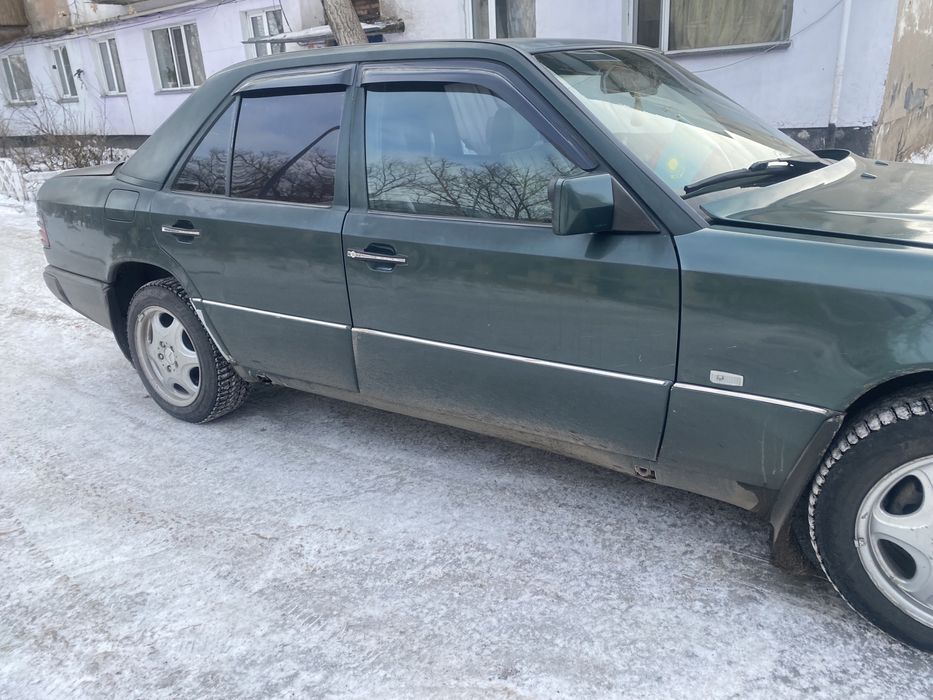 Продам мерседес 124