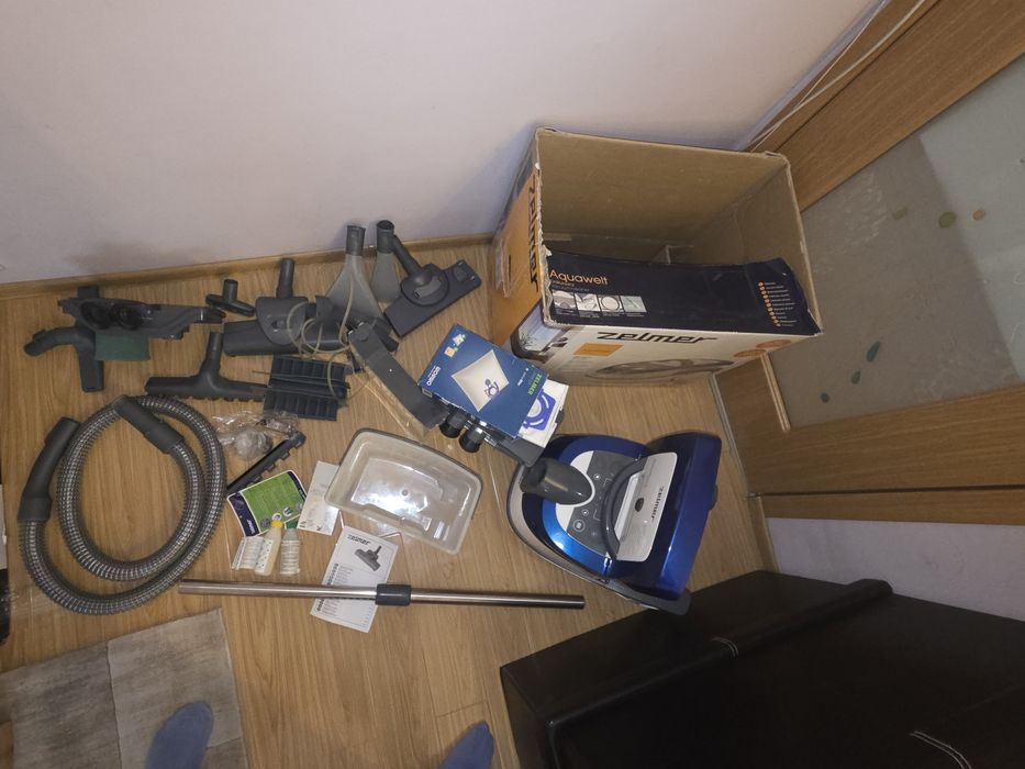 aspirator spălare + uscat Zelmer Aquawelt cu accesorii si cutie