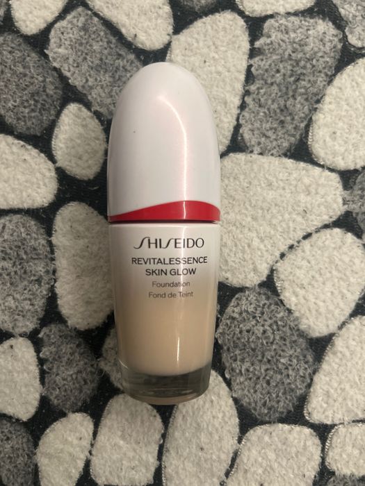 Shiseido foundation -НОВ!
