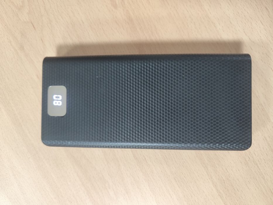 Power bank повер банк 20.000