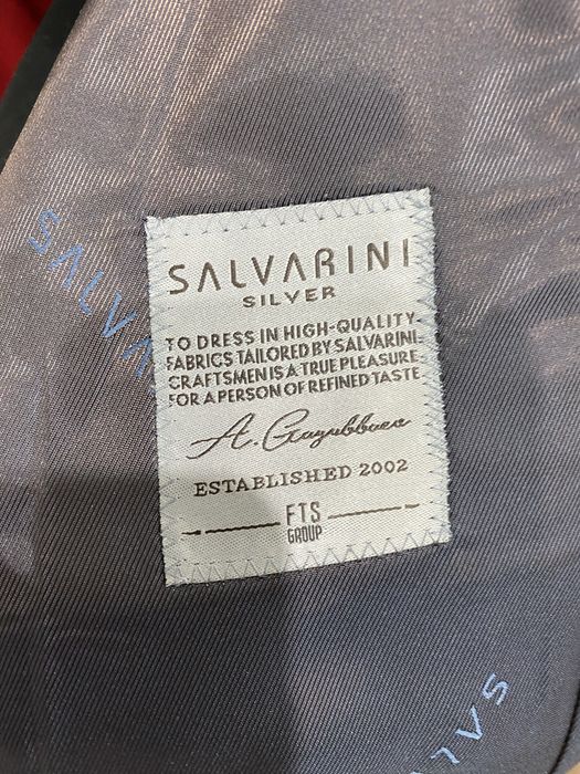 Продам костюм тройка