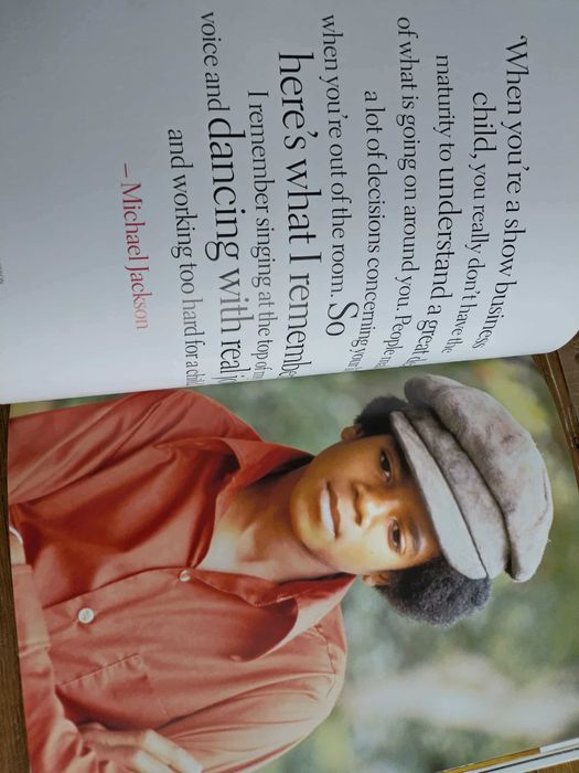 Книга за Майкъл Джаксън на английски език от Лондон