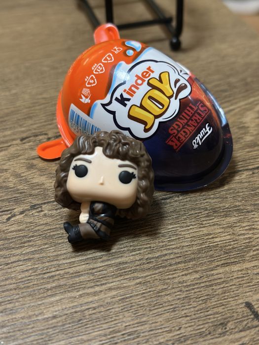 Stranger things Funko pop x Kinder