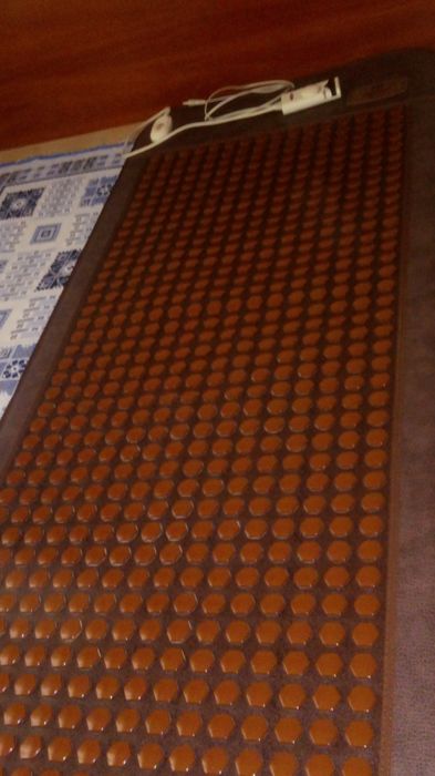 Продам турмалиновый мат