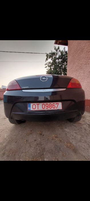 Bara Fata Opel Tigra Cabrio Decapotabila