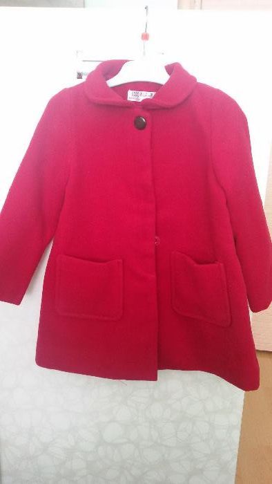 Топло палтенце на Zara 2-3 години