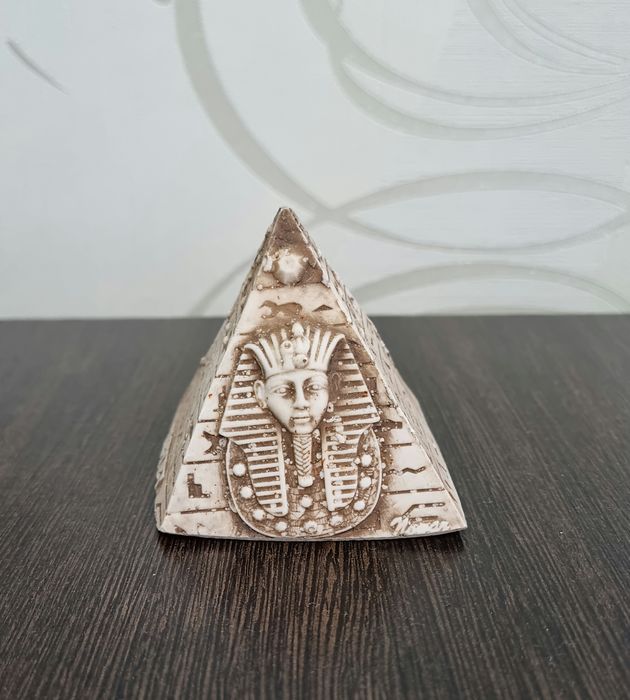 Сувениры статуэтки из Египта