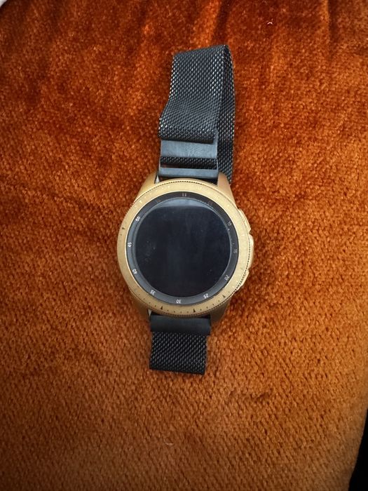 Прдам часы самсунг ватч (530F) LE