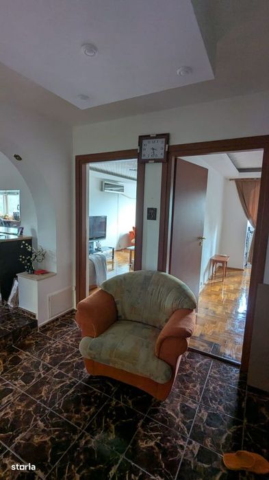 Apartament 4 camere Aparatorii Patriei