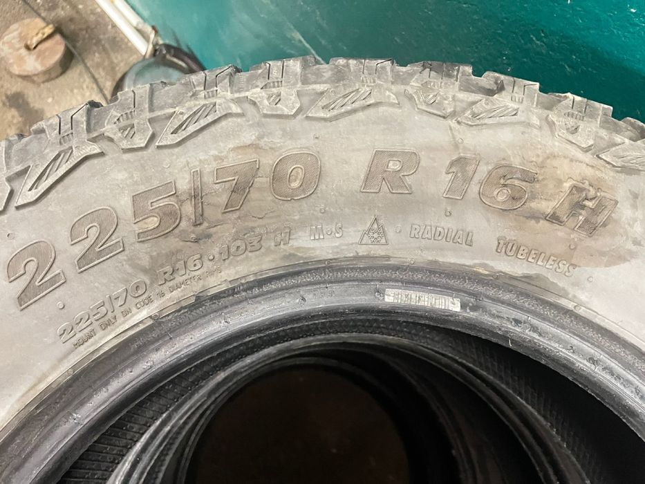 Продам шины 225/70/16