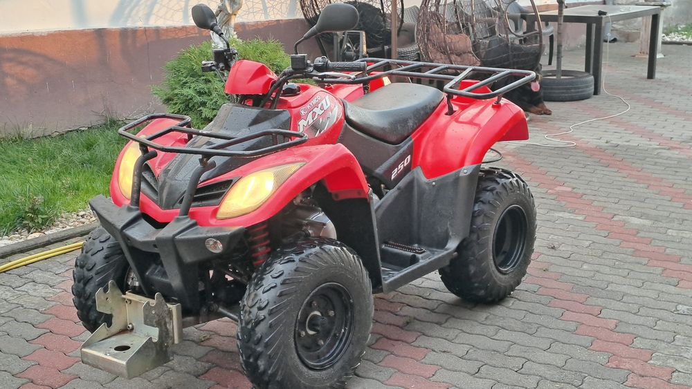 Atv Kymco Mxu 250sport,  Recent adus din Germania, stare inreprosabila, nu necesita nici o invitație,  km  putini.