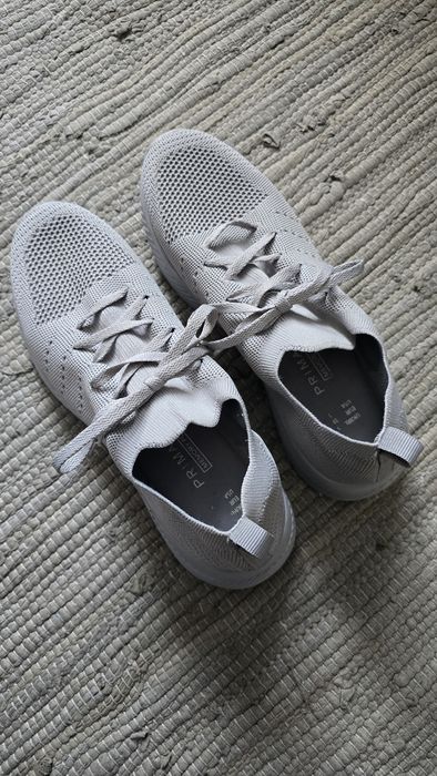 Лоуфари Зара,маратонки Primark