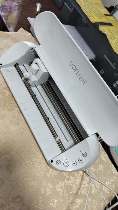 Плоттер для резки А4