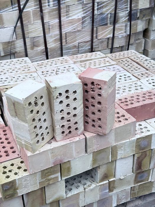 Teshik va butun gisht donoli 950