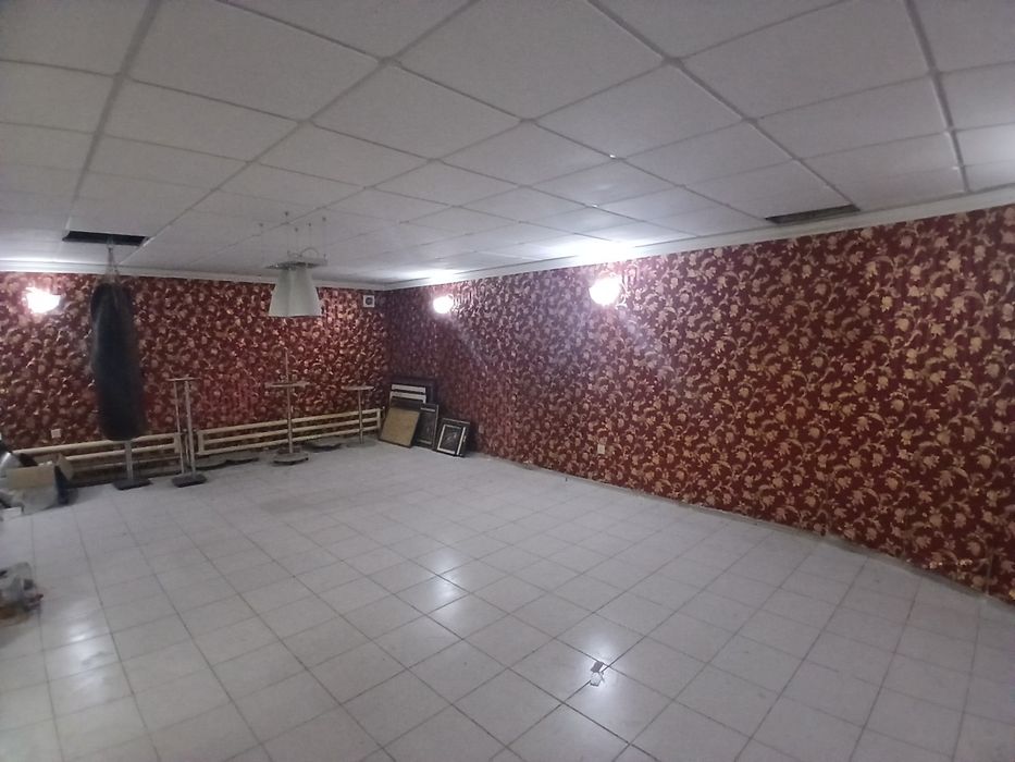 Продаётся 3-х уровневый дом