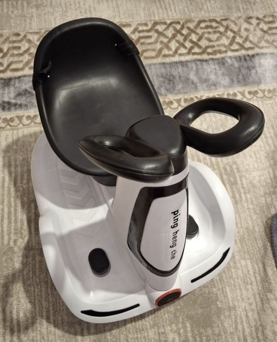 Электромобиль детский