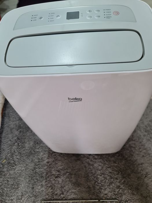Aer conditionat portabil Beko BEPB 12 H