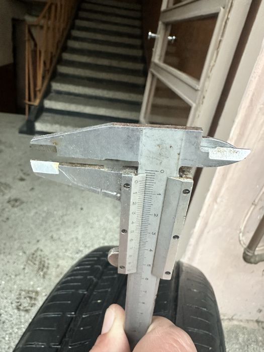 Летни гуми MOMO 205/55/16