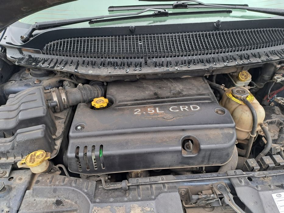 Крайслер Вояджер 2.5 CRD на части