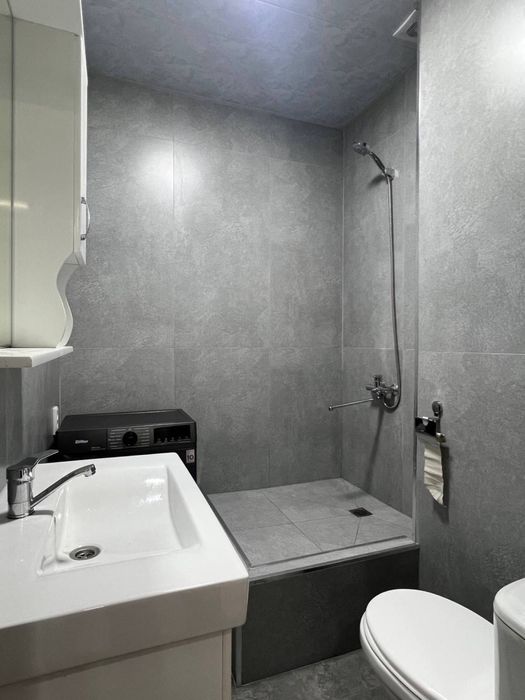 Сдаю квартиру в Мирза Улугбекском районе 2х комнатная для семьи