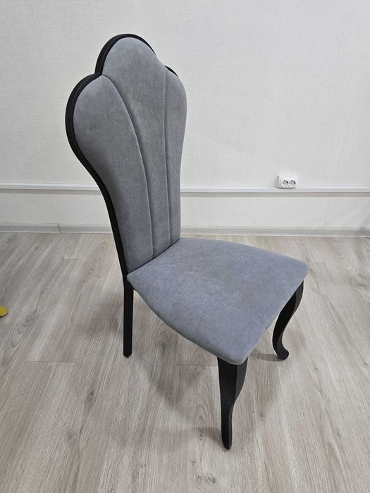 stol stul to'yxona mehmonxona va uy uchun uchun