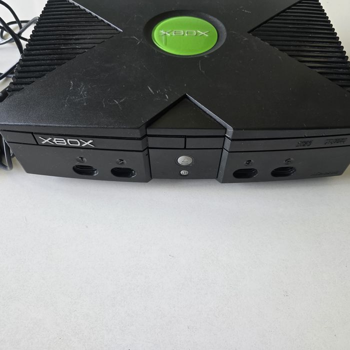 Consola Xbox Classic modata cu jocuri