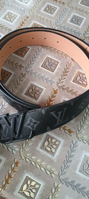 Curea Louis Vuitton