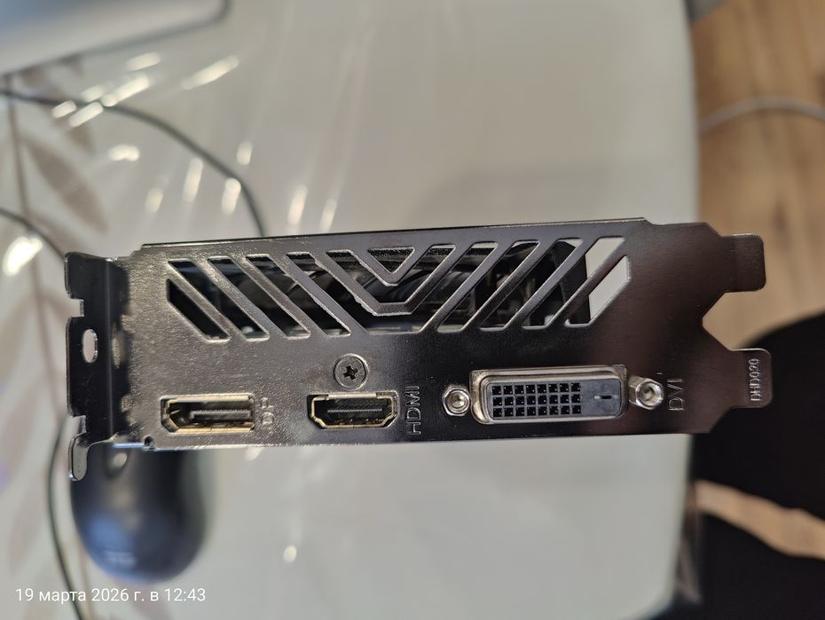 Продается видеокарта 1050ti GIGABYTE