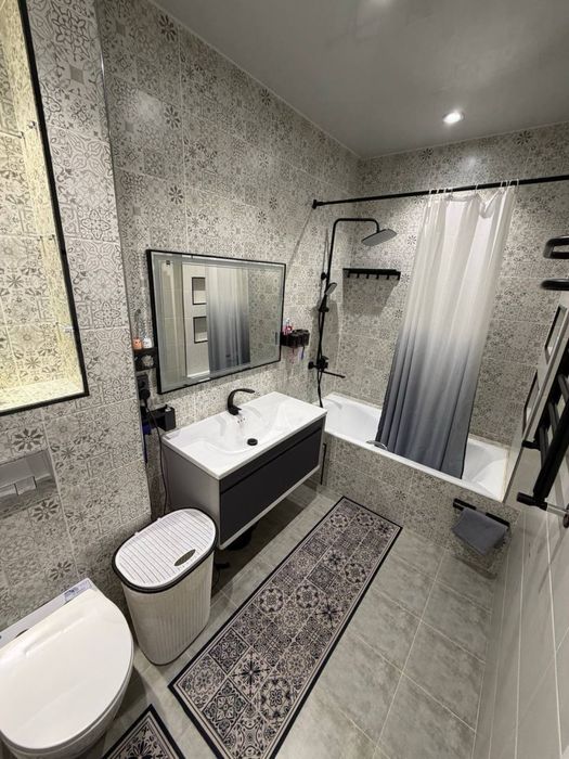Продается 5 ти комнатная квартира,ЖК Скай Буилдс,ул Карасу,180м2