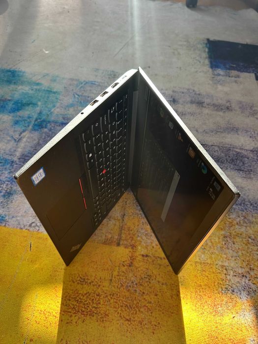 Laptop Lenovo Thinkpad E490, i3 gen8, 8 gb ddr4, ssd nvme, baterie ok