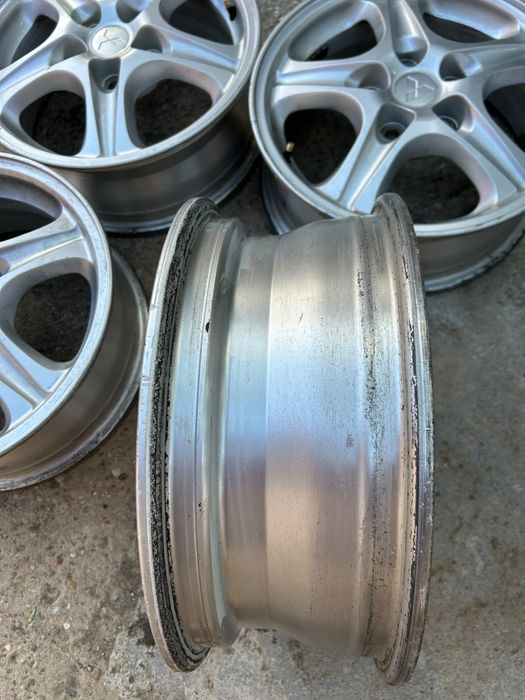 jante aliaj mitsubishi pe 16 inch
