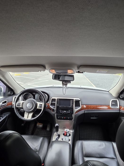 Jeep Grand Cherokee Limited 3.0 CRD V6 4x4 | 241 CP | Automat | 2013 | 203.000 km