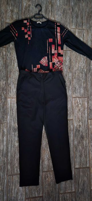 Pantaloni negri eleganti marimea L