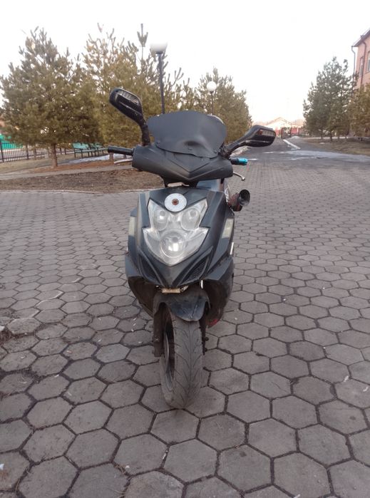Продается скутер 150 куб