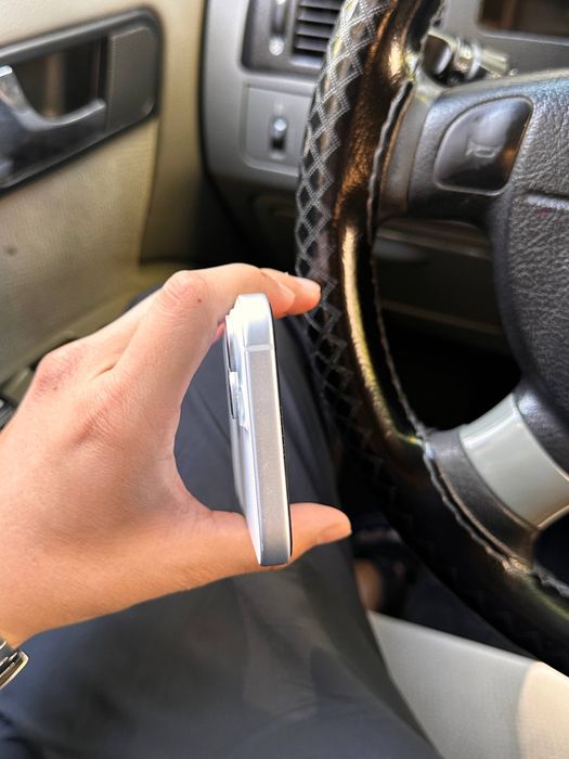 iPhone 15 ideal ochilmagan