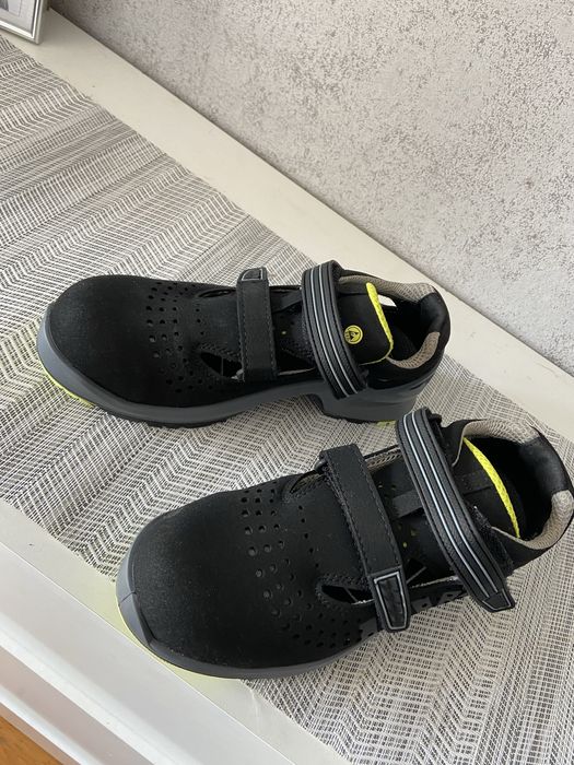 Летни Работни Обувки Uvex 39 Номер НОВИ