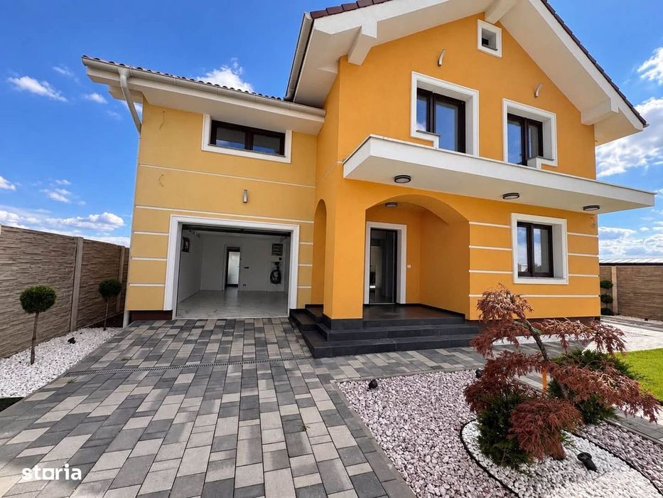 Casa Individuală în Dragsina -250mp /850mp teren - 2 garaje Comision 0
