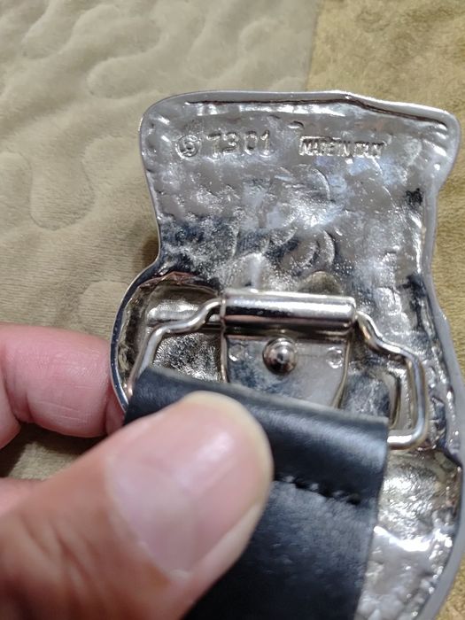 Curea piele EDC.