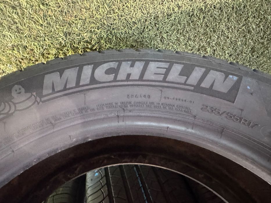 235 55 17 Michelin