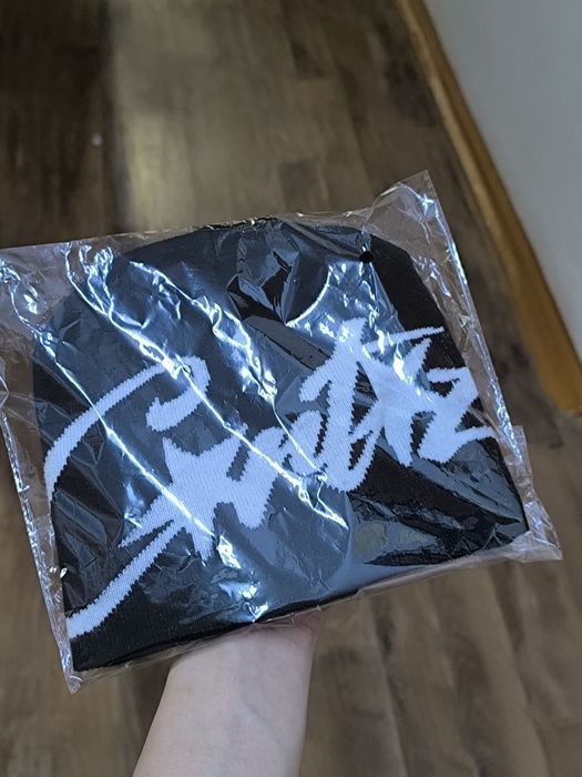 Продам шапки Cortez