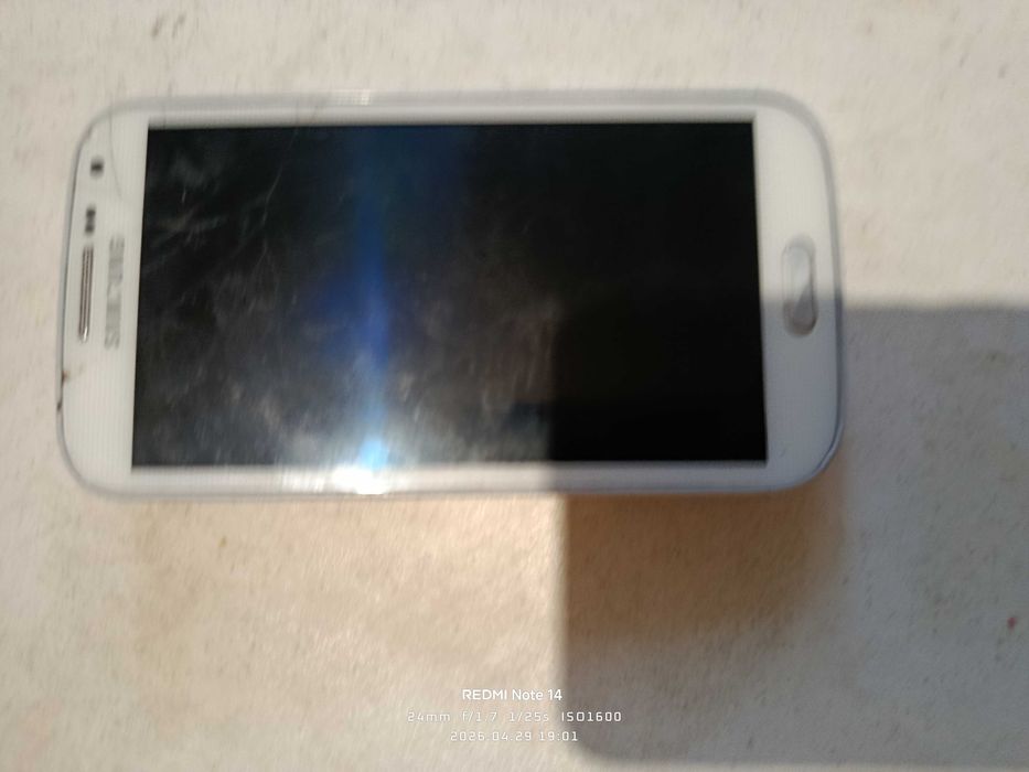 продаю 7 телефона в хорошем срочно  7 ta telefon sotaman yaxshi x-a
