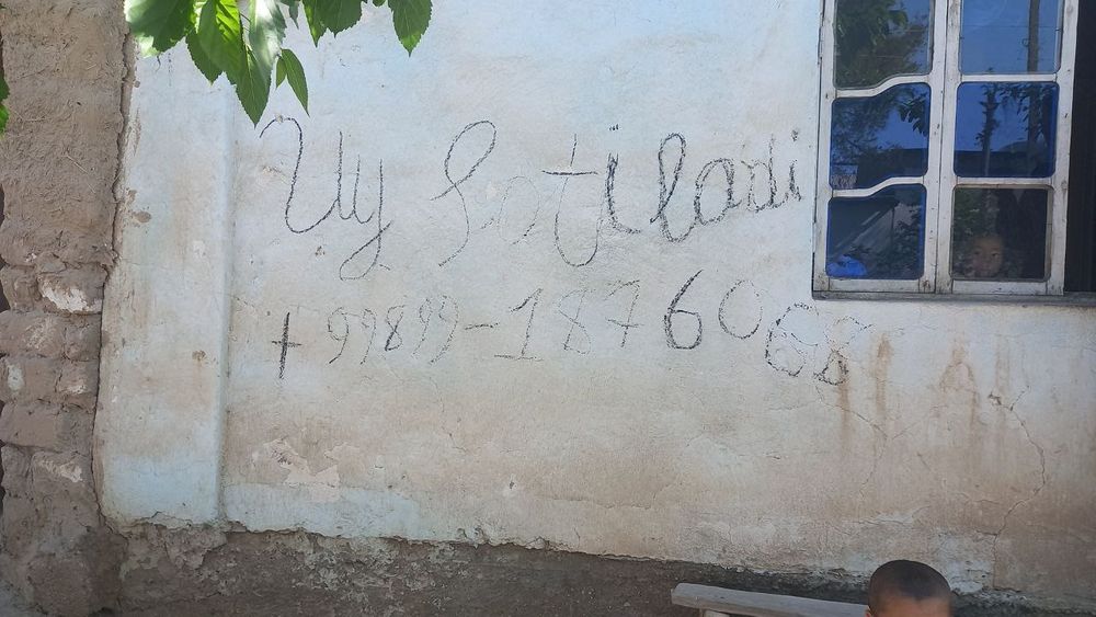 Shu uy sotiladi yer qoʻrgʻon oldi