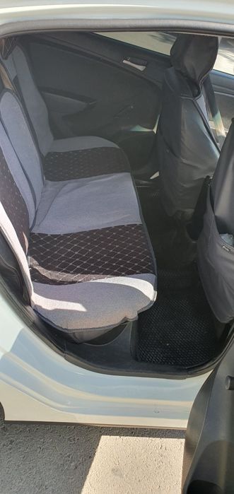 Hyundai accent 2014 год
