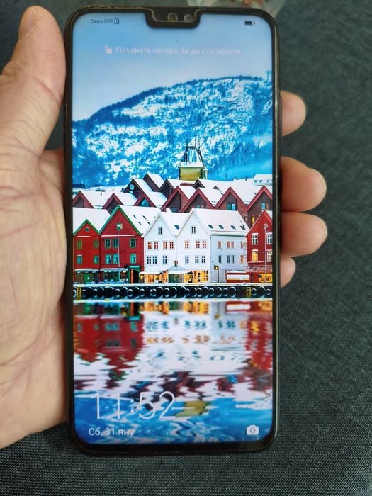 Смартфон Honor 8x . САМО  ЗА    БУРГАС